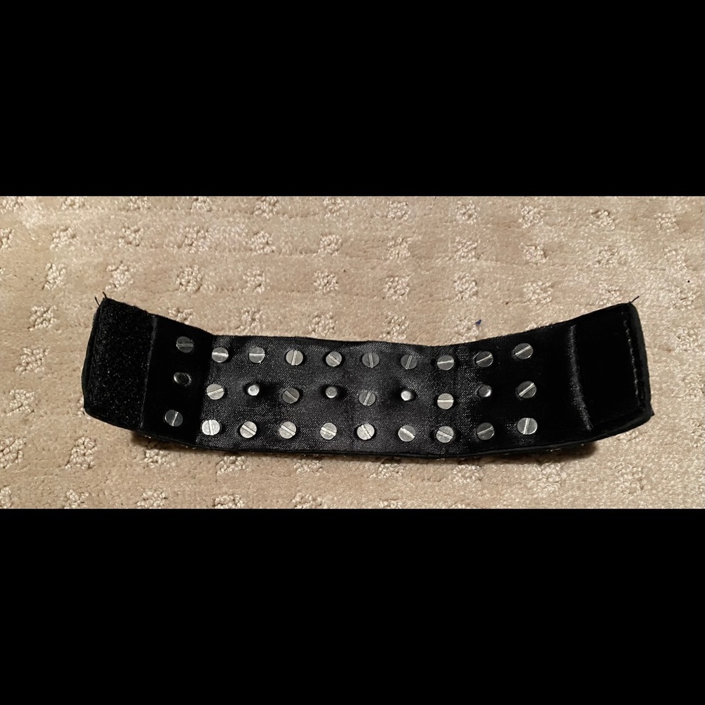 Dolls kill Cuff - Picture 3 of 3